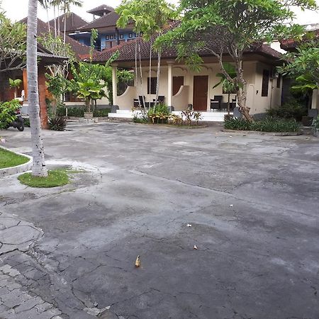 Puspa Ayu Kuta  Exterior photo